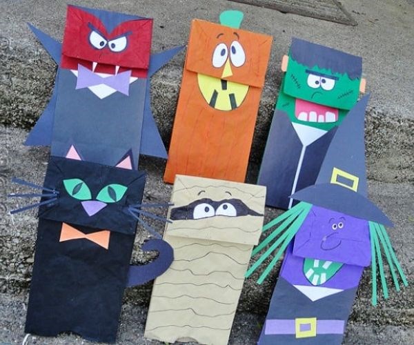 Lunch bag monster puppets Halloween crafts